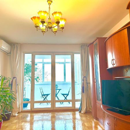 Vintage Bucharest Apartment Екстериор снимка